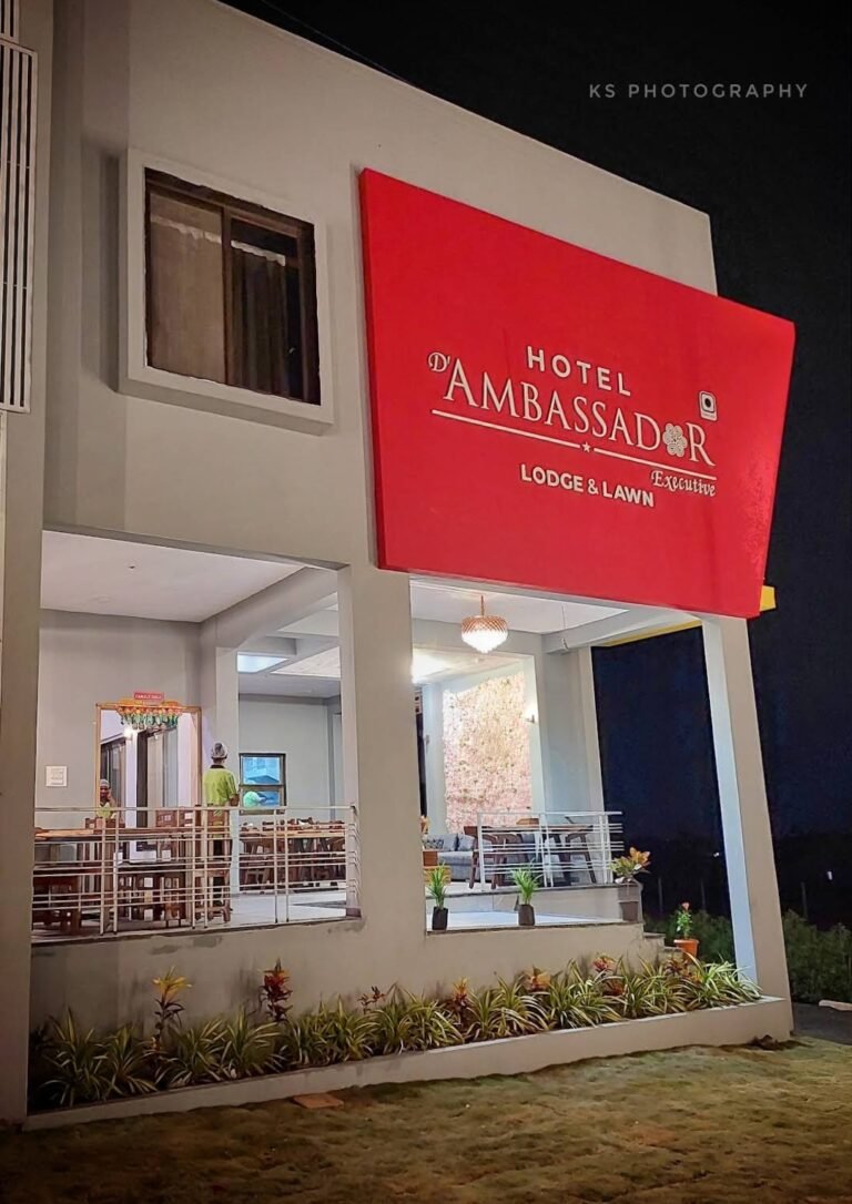 Hotel D-Ambassador Executive Lodge ,& Lawn